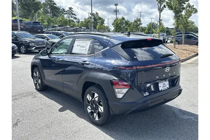 $24275 : Hyundai KONA 2025 SEL 4dr Cr image 5