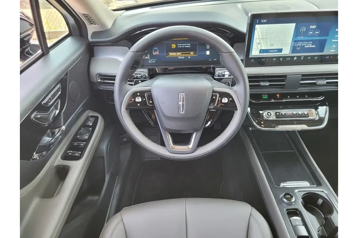 $32455 : Lincoln Corsair 2025 Premier image 8