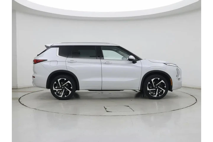 $24998 : Mitsubishi Outlander 2022 AW image 7