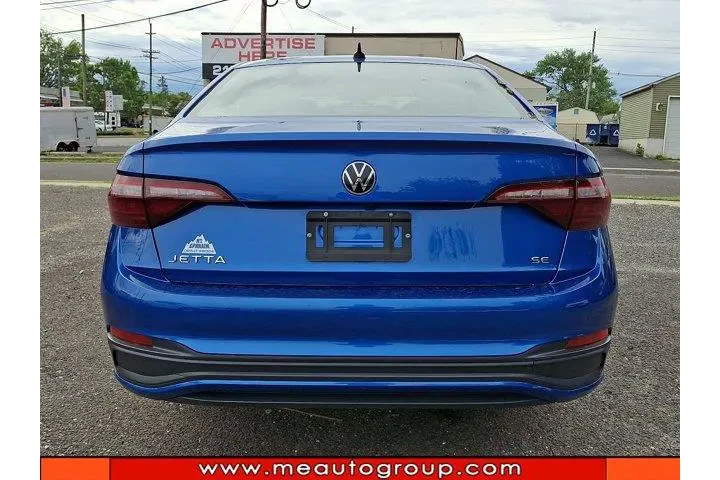 $19981 : Volkswagen Jetta 2024 SE 4dr image 4