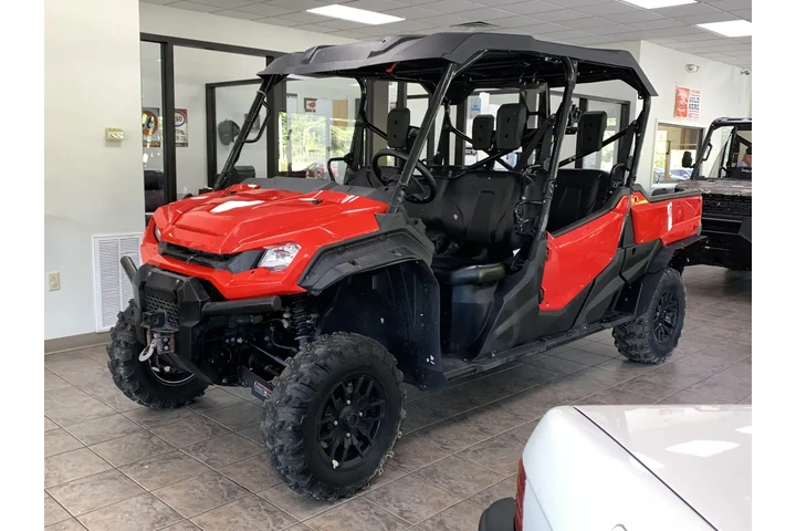 $18900 : 2023 PIONEER 1000 Deluxe image 1