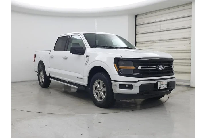 $37998 : Ford F-150 2024 4x4 XLT 4dr image 1