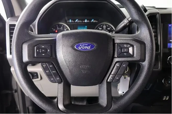 $23108 : Ford F-150 2020 4x2 XLT 4dr image 3