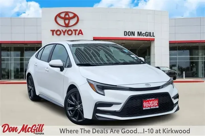 $26199 : Toyota Corolla 2025 XSE 4dr image 1