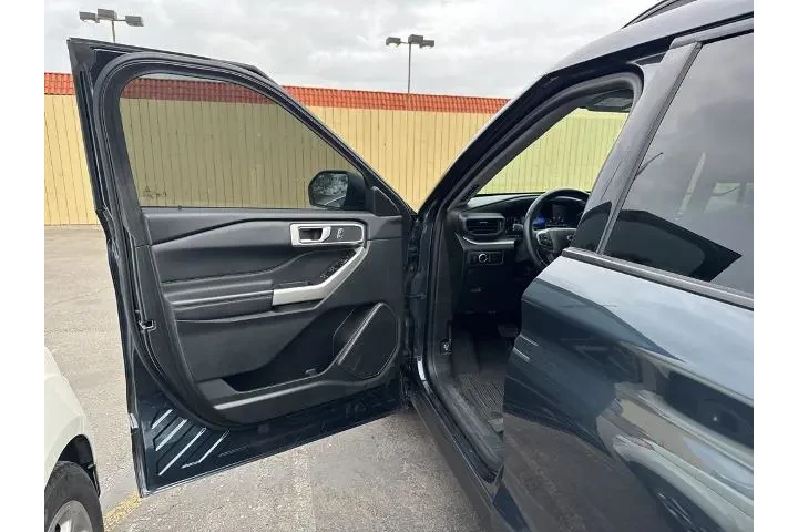 $28764 : Ford Explorer 2024 XLT 4dr S image 7