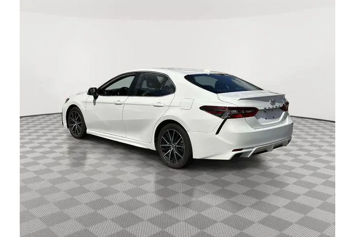$22917 : Toyota Camry 2024 SE 4dr Sed image 5
