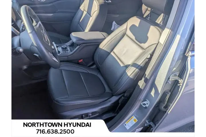 $28900 : GMC Acadia 2023 4x4 SLT 4dr image 5