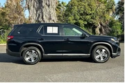 $36998 : Honda Pilot 2025 EX-L 4dr SU thumbnail