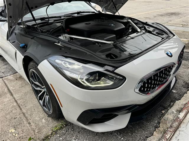 $32900 : BMW Z4 image 9