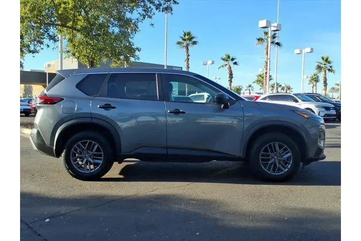 $18500 : Nissan Rogue 2023 S 4dr Cros image 6