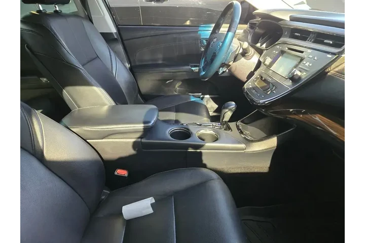 $19991 : Toyota Avalon 2015 Limited 4 image 4