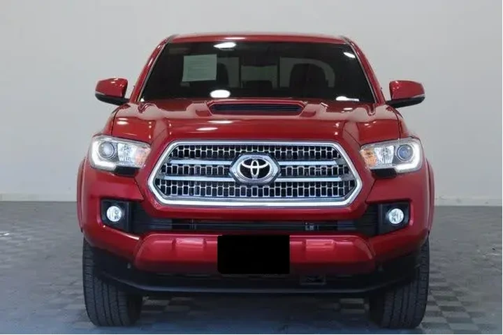 $240000 : toyota tacoma 2016 image 1