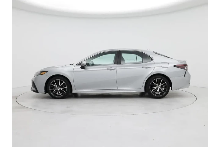 $28998 : Toyota Camry 2023 AWD SE 4dr image 3
