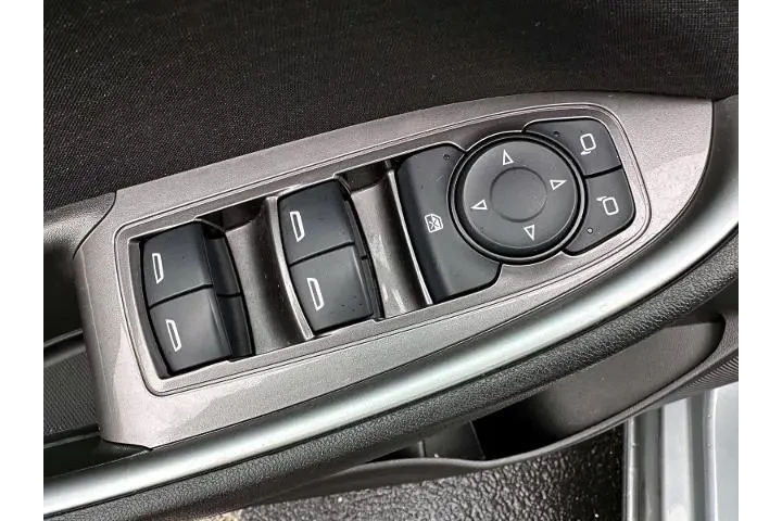 $18888 : Chevrolet Malibu 2023 RS 4dr image 9