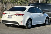 $18094 : Toyota Corolla 2020 LE 4dr S thumbnail