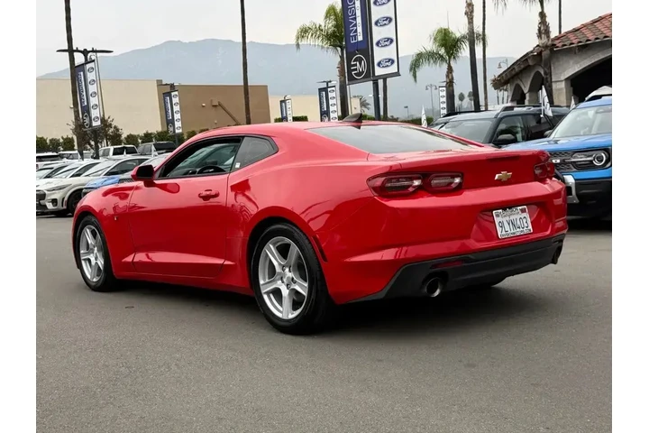 $24500 : Chevrolet Camaro 2021 LT 2dr image 7