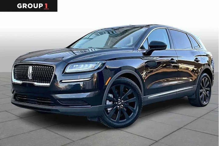 $26585 : Lincoln Nautilus 2022 AWD Re image 1