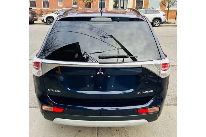 $8999 : 2015 Outlander SE image 5