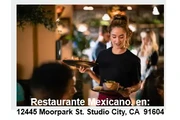 SOLICITO MESERAS BILINGÜES en Los Angeles