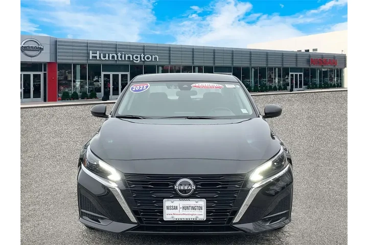 $20250 : Nissan Altima 2025 2.5 S 4dr image 2