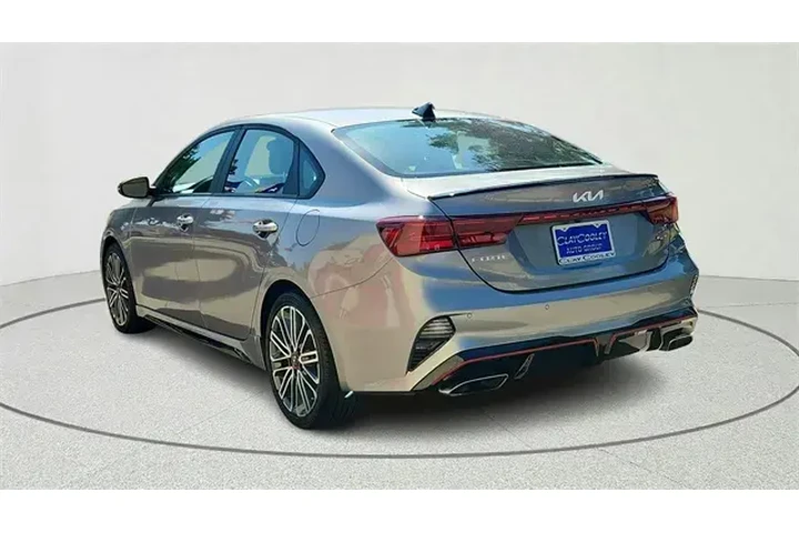 $23678 : Kia Forte 2024 GT 4dr Sedan image 5