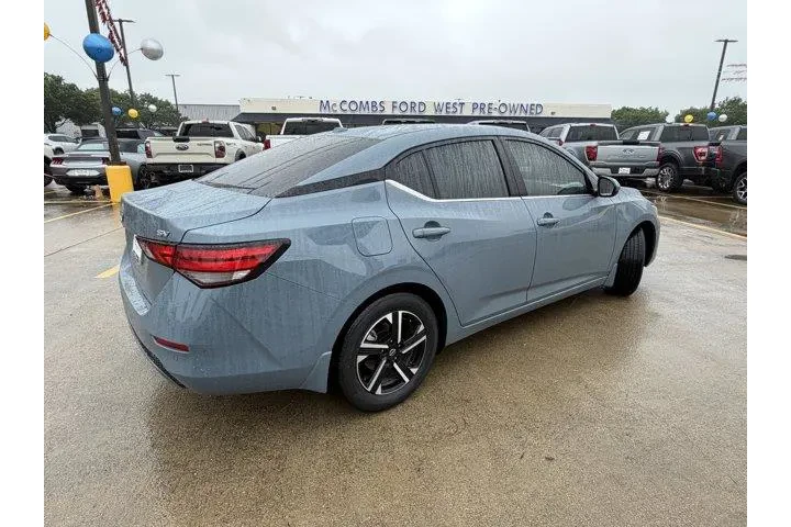 $19551 : Nissan Sentra 2024 SV 4dr Se image 5