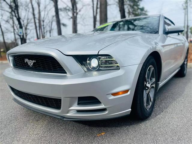$13700 : 2014 FORD MUSTANG image 7