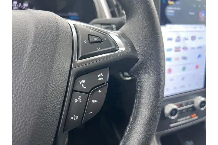 $27722 : Ford Edge 2023 AWD SEL 4dr C image 10