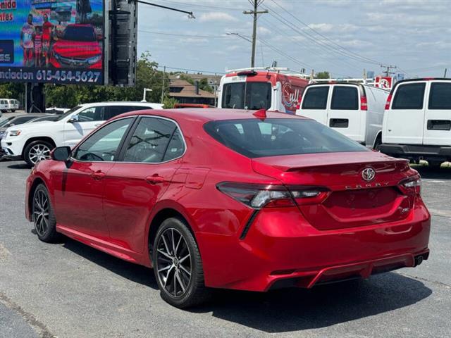 $18495 : 2021 Camry SE image 10