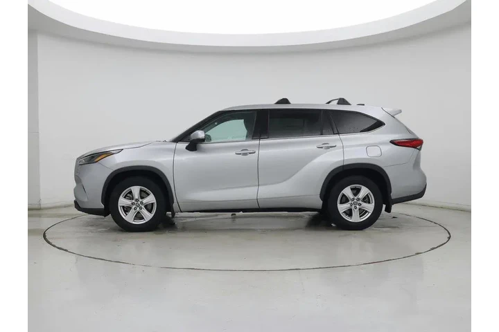 $28998 : Toyota Highlander 2022 L 4dr image 3