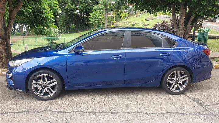 $16500 : Se vende auto Kia Cerato 2020 image 1