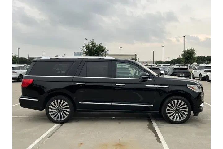 $27299 : Lincoln Navigator L 2018 4x4 image 7