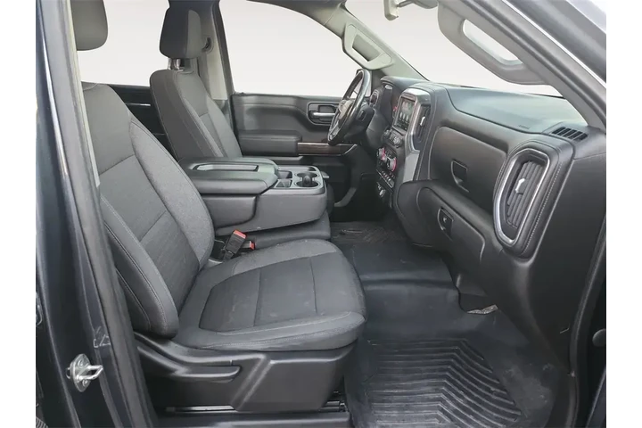 $32000 : Chevrolet Silverado 1500 Lim image 4