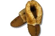 $84 : Women's/Men's Leather Slippers thumbnail