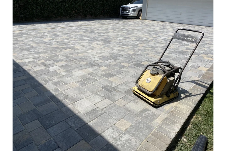 M E concrete image 6