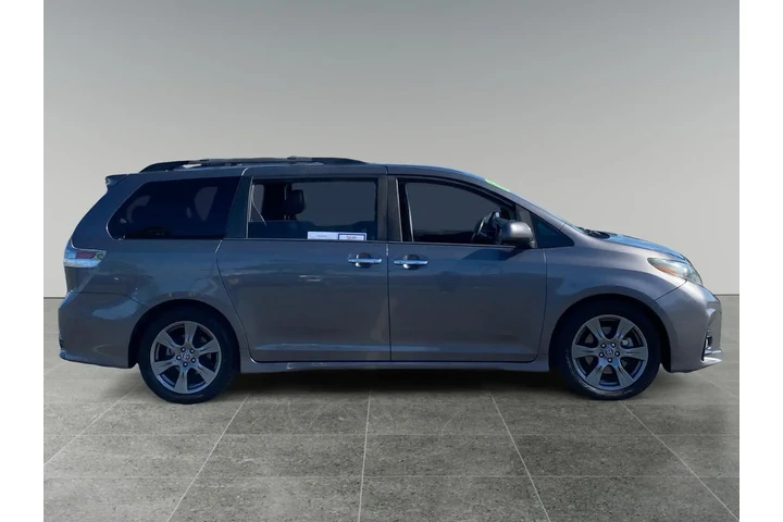 $31951 : Toyota Sienna 2020 SE 8-Pass image 7