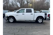 $18000 : Ram 1500 2018 4x4 Express 4d thumbnail