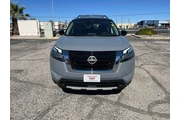 $32983 : Nissan Pathfinder 2023 SL 4d thumbnail