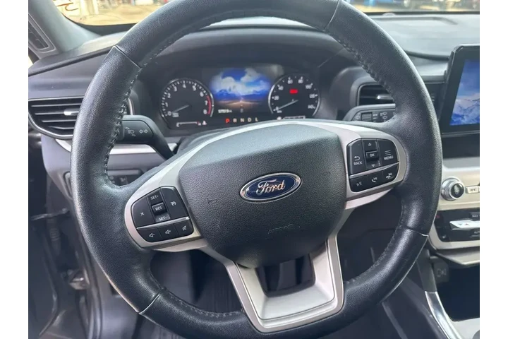 $24910 : Ford Explorer 2022 XLT 4dr S image 9