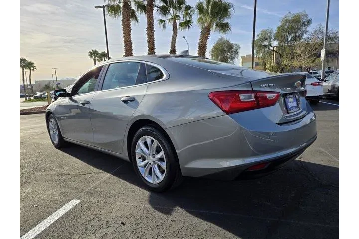 $19991 : Chevrolet Malibu 2024 LT 4dr image 4