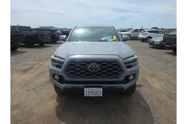 $36900 : Toyota Tacoma 2021 4x4 TRD P image 2