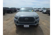 $36900 : Toyota Tacoma 2021 4x4 TRD P thumbnail