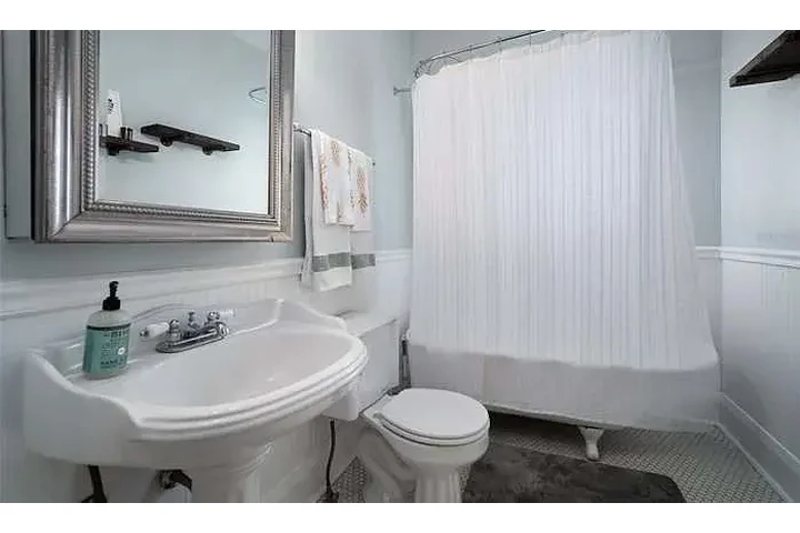 $1860 : HOUSE FOR RENT IN TAMPA FL image 9