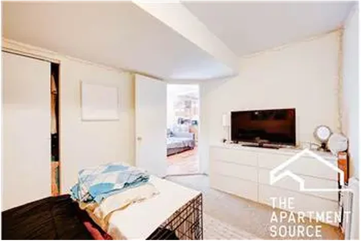 $2075 : Rental property with 1 bedro image 8