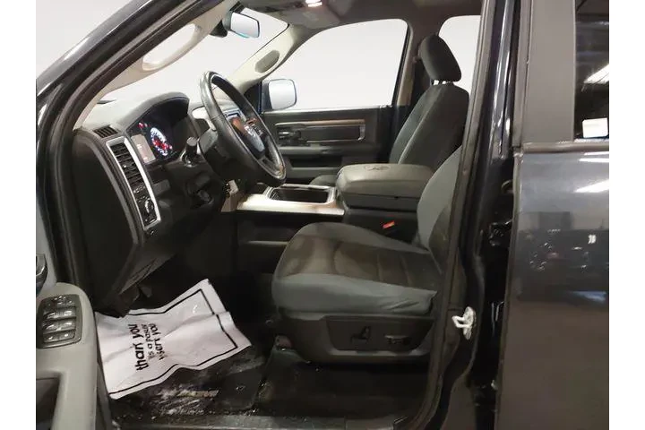 $16561 : Ram 1500 2017 4x4 Big Horn 4 image 9