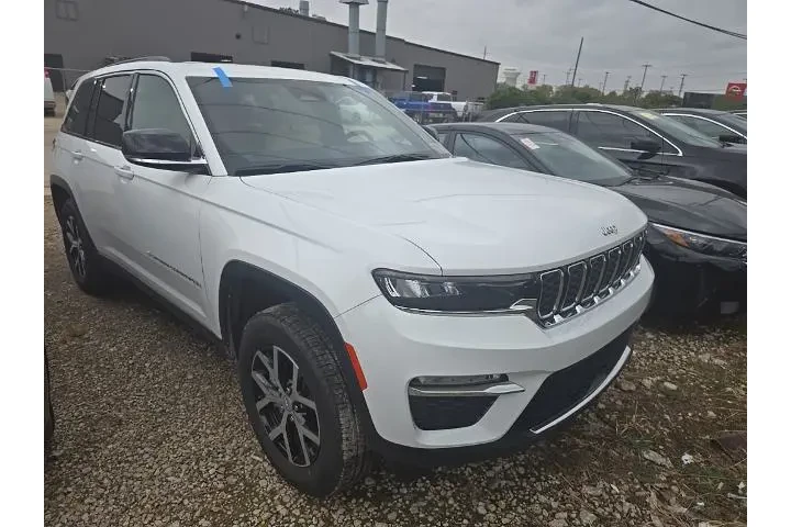 $33436 : Jeep Grand Cherokee 2024 4x4 image 4