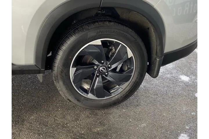 $19268 : Nissan Rogue 2024 AWD SV 4dr image 10