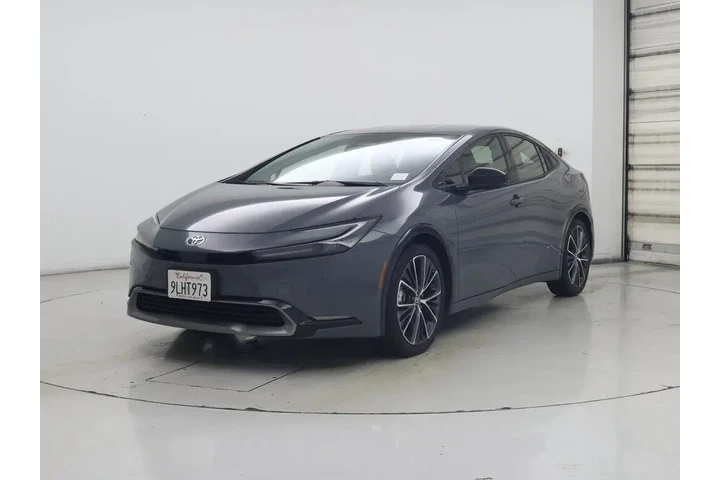 $30998 : Toyota Prius 2024 XLE 4dr Ha image 4