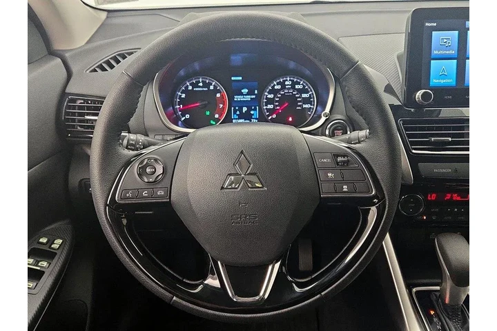 $22998 : Mitsubishi Eclipse Cross 202 image 10