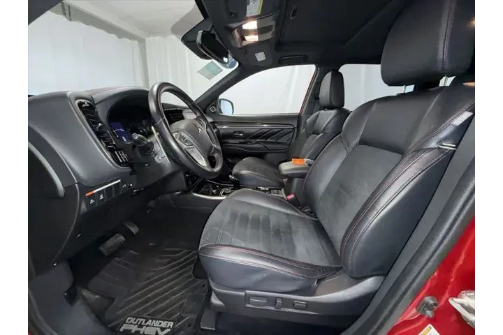 $27995 : Mitsubishi Outlander PHEV 20 image 3
